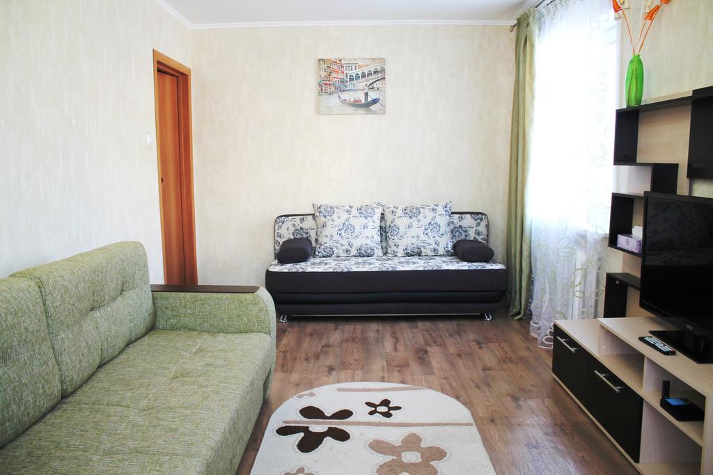 Pushkina 9, Semeinye Apartamenty Chabarowsk Exterior foto